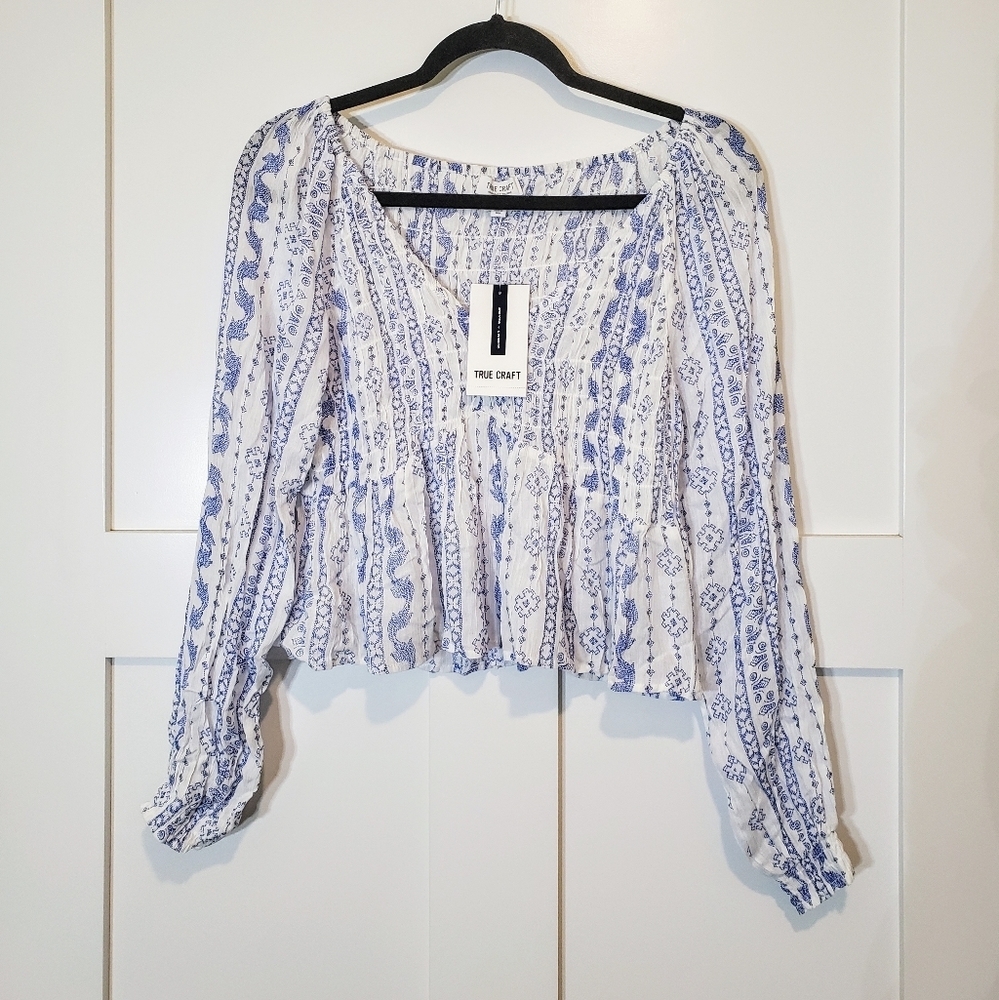 True Craft White & Blue Print Peplum Blouse V Neck Smocked Long Sleeve M…